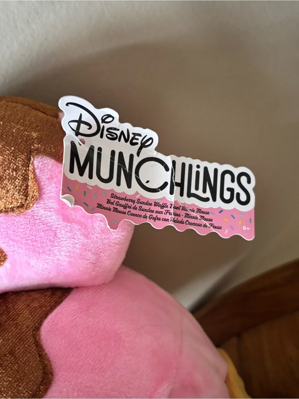 NWT Disney Munchlings Minnie Mouse Waffle Ice Cream Sundae Plush Stuffed Animal